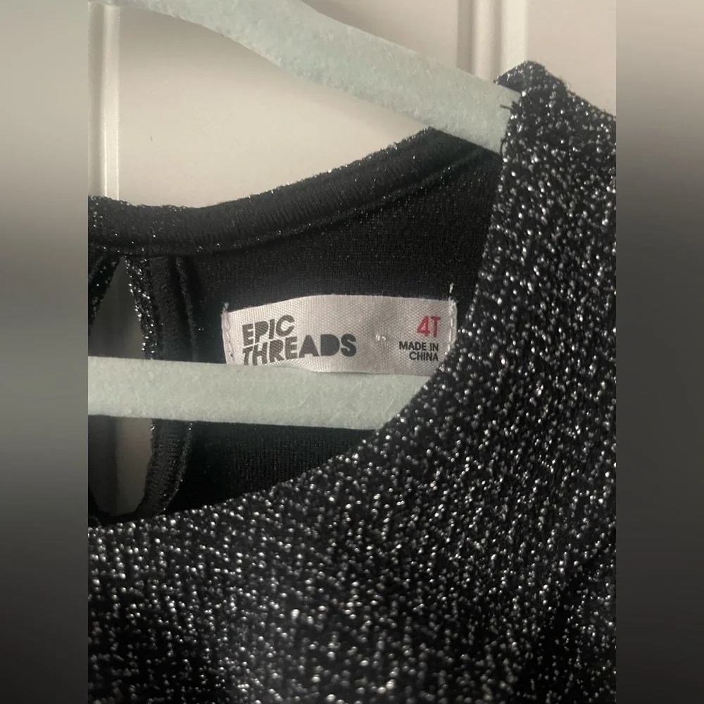 Epic Threads 
Size 4T
Like New 
Epic Threads Black Formal Kids Dress with Ruffle - Picture 3 of 3